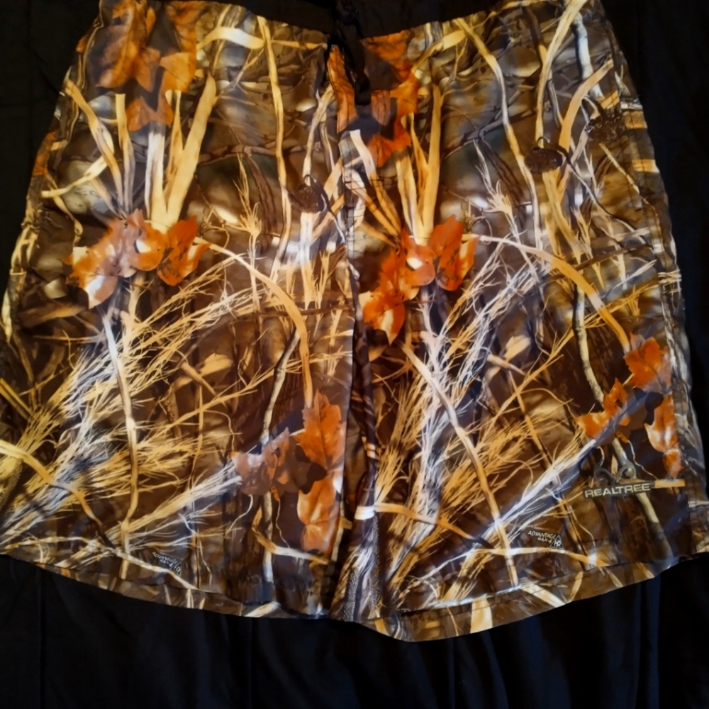 🔥REALTREE SHORTS🔥CAMO💗